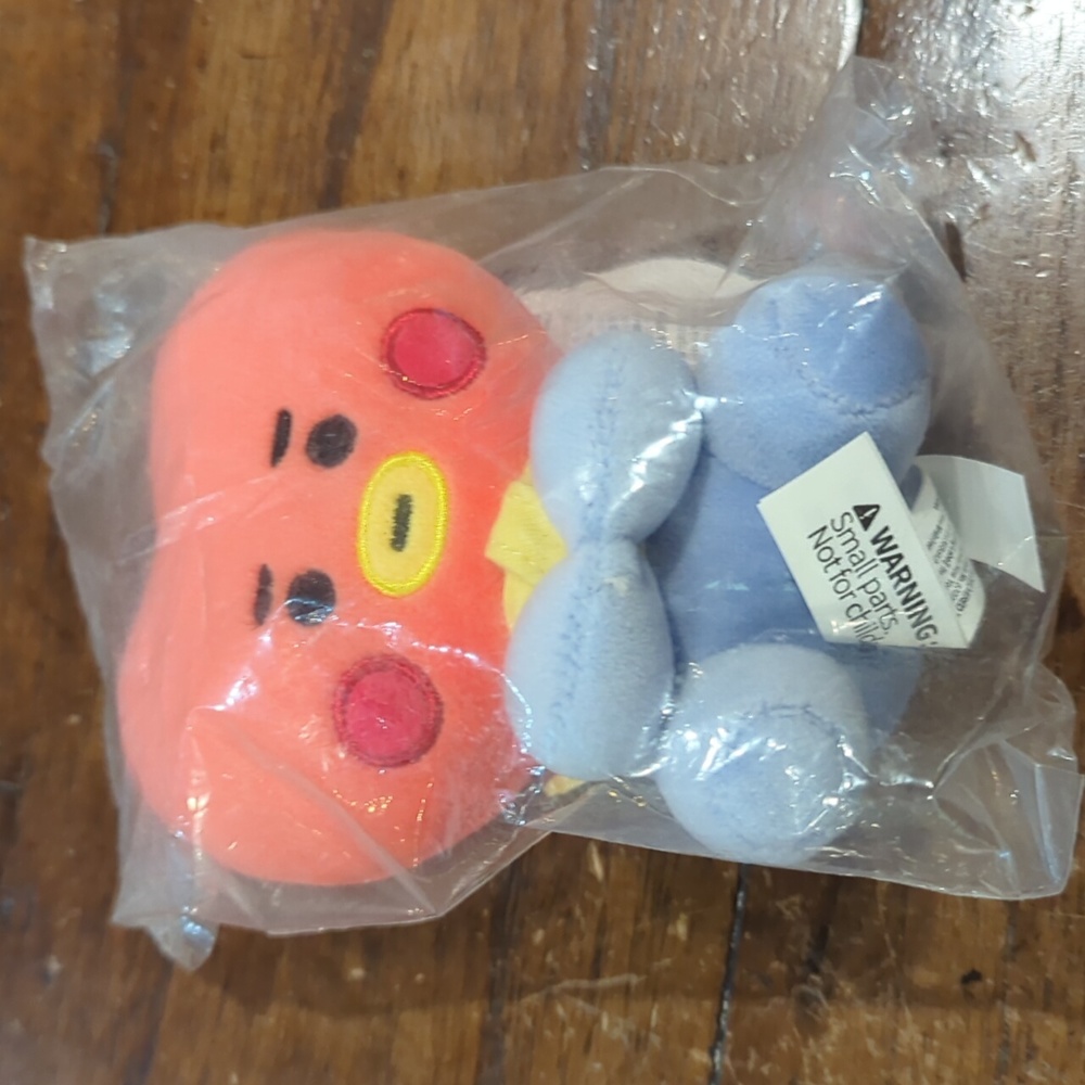 Line friends Baby Tata keychain plush
